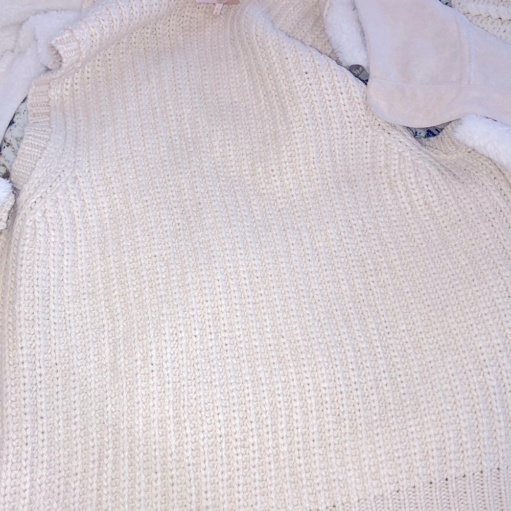 SKIES ARE BLUE size medium ivory faux suede vest - Picture 6 of 11